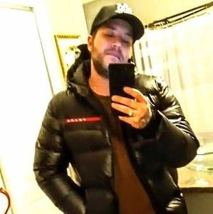 Meet your Posher, Camron